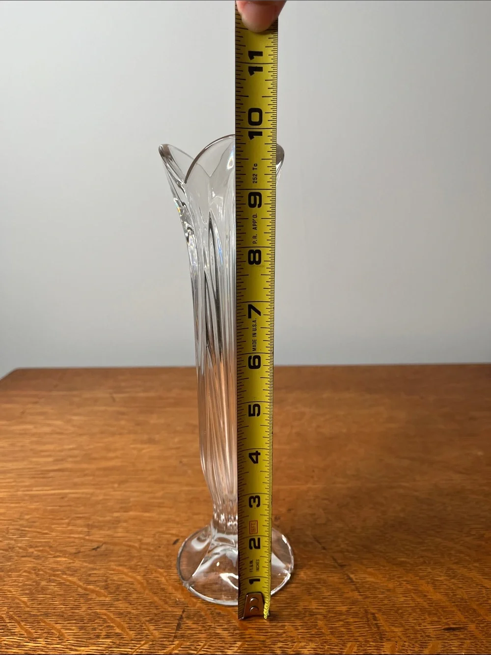 Marquis by Waterford 10” Crystal Bud Vase Flared Petal Rim elegant decor